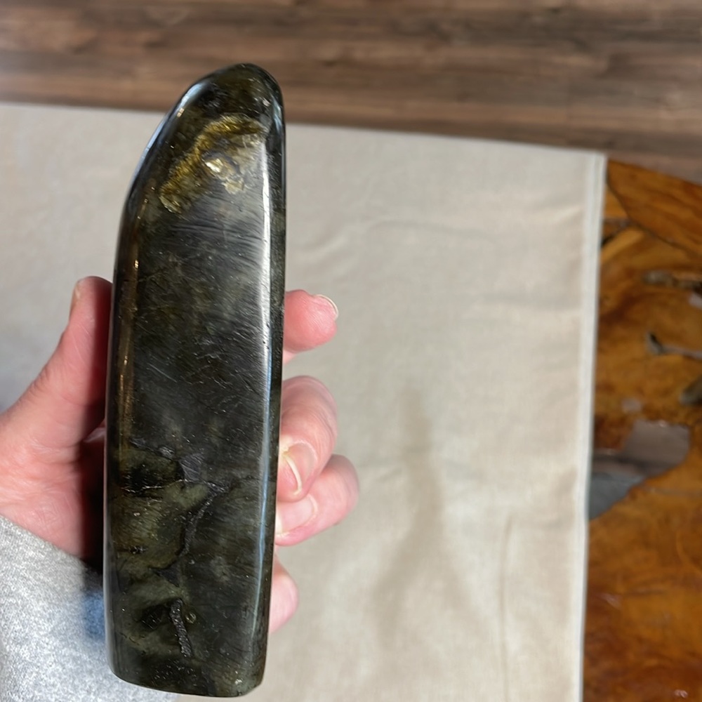 Labradorite - Picture 4 of 7
